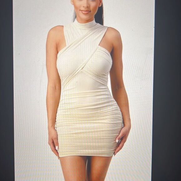 NWT Cream Bodycon Dress  - Picture 1 of 5